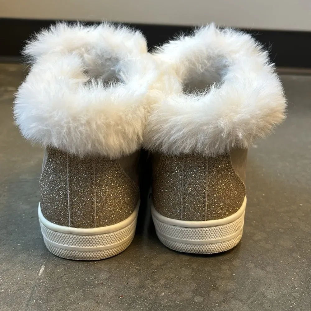 The children’s place sneakers gold glitter 3 faux fur